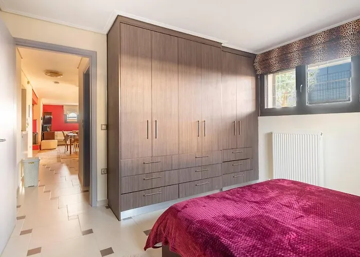 ταξιδιώτες Travellers